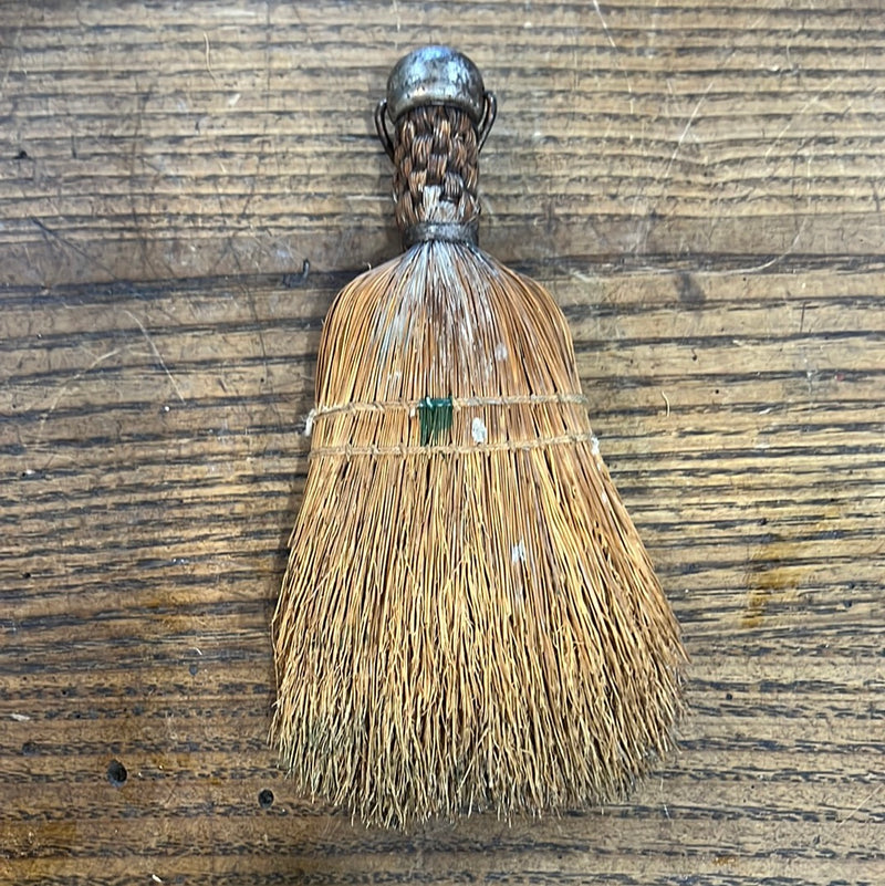 Vintage 8” Shaker Style Whisk Broom