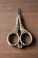 Botanical Garden Scissors - Antique Gold