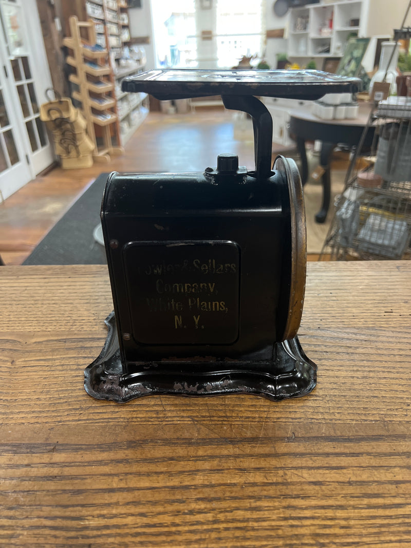 Vintage Fowler + Sellers Company White Plains, NY American Family Scale