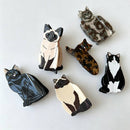 Animal Shape Claw Clip: Black White / F