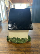 Vintage Pottery Cottage House Cookie/Biscuit Jar