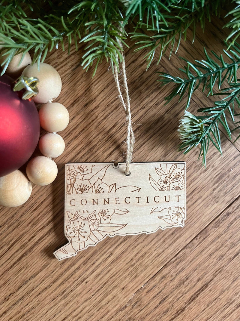 Connecticut Mountain laurel flower wooden Ornament