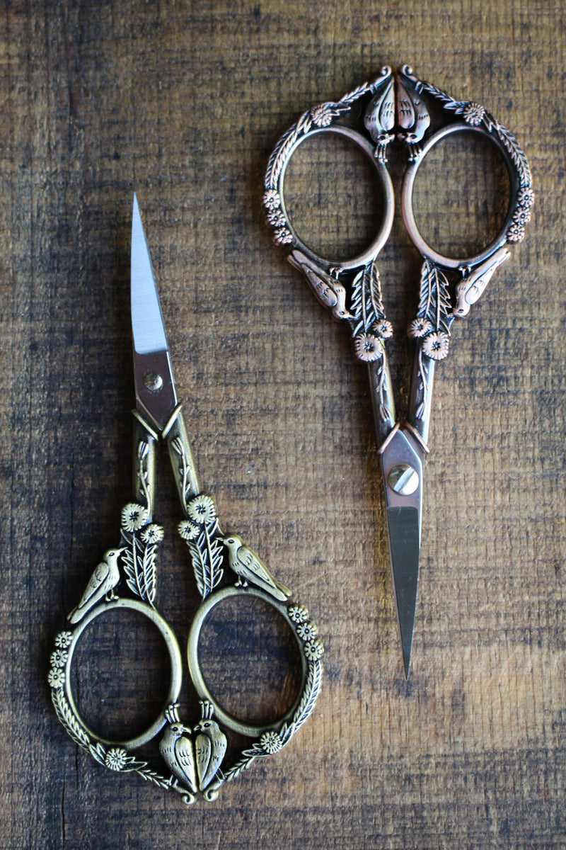 Feathered Friends Scissors : Antique Gold