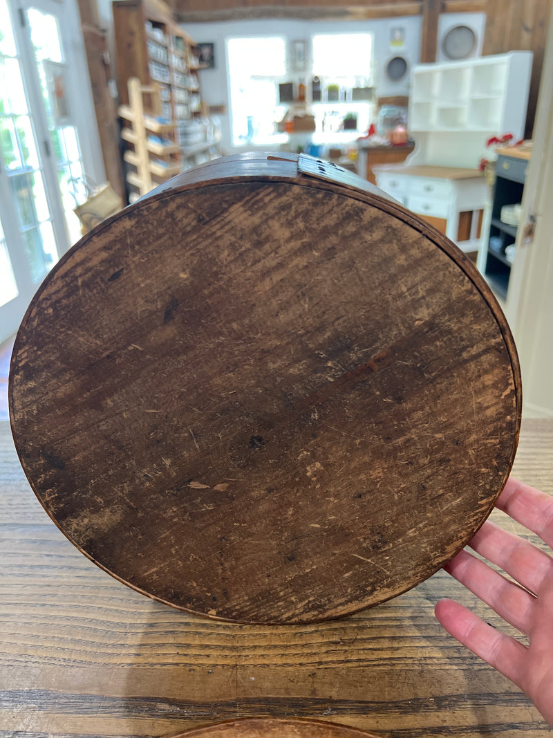 Vintage Round Pantry Box