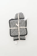 Keepsake Quilted Linen Oven Mitt + Potholder Set in Navy