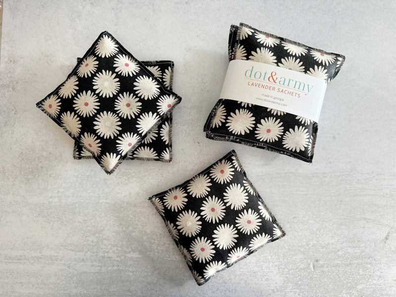 Linen Daisy Lavender Sachets, set of two: Black