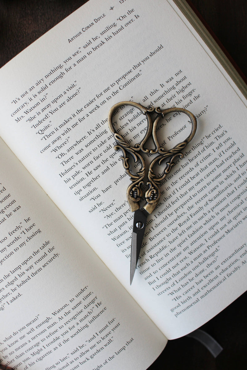 Storybook Scissors : Antique Gold