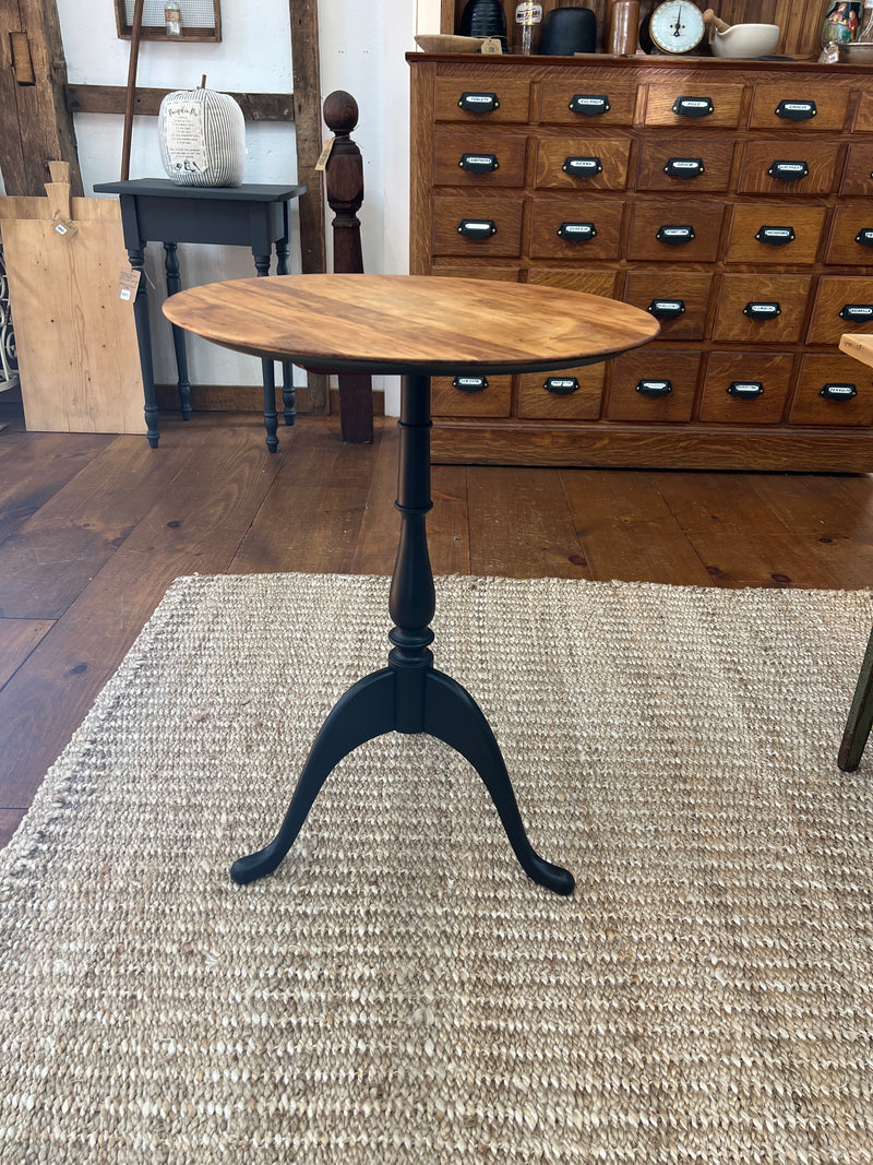 Antique Tilt Top Table