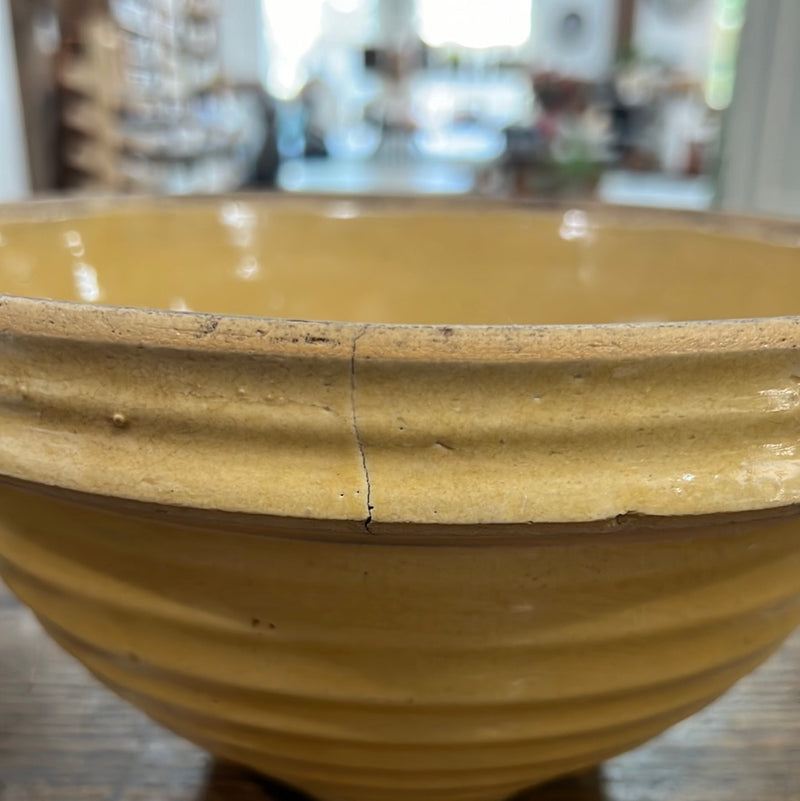 Vintage 9” McCoy Beehive Yellow Ware Bowl