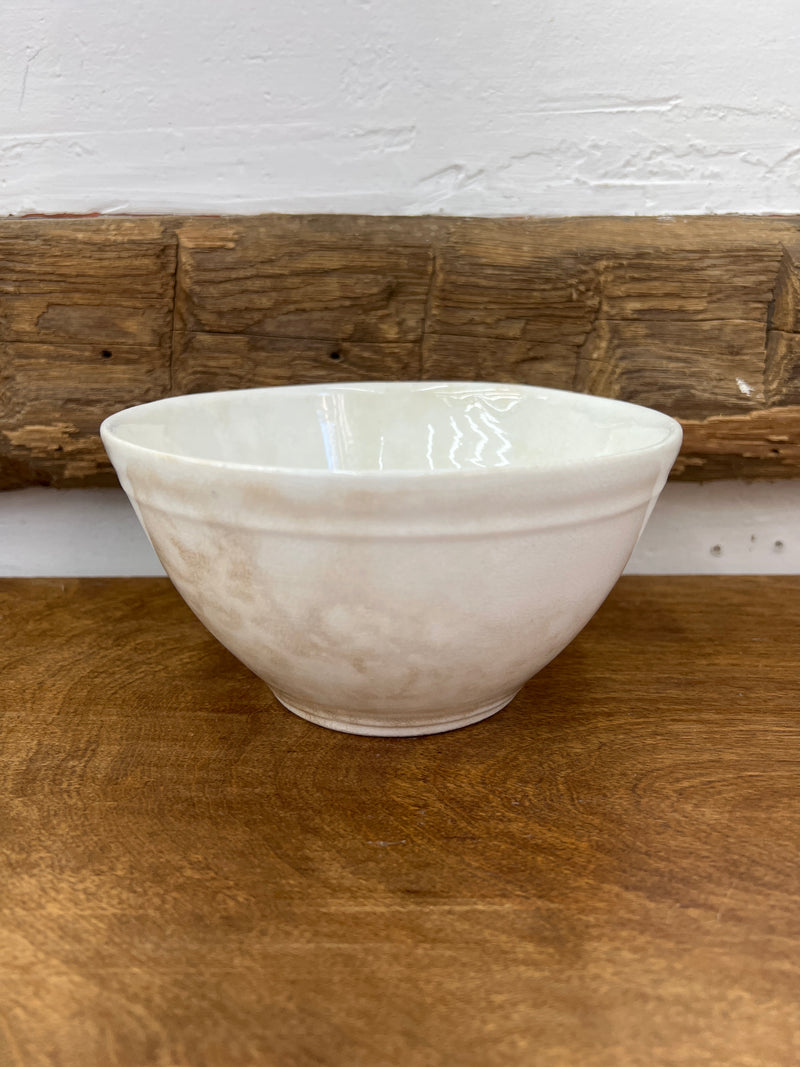 Vintage The Wheeling Pottery Co. Ironstone Bowl