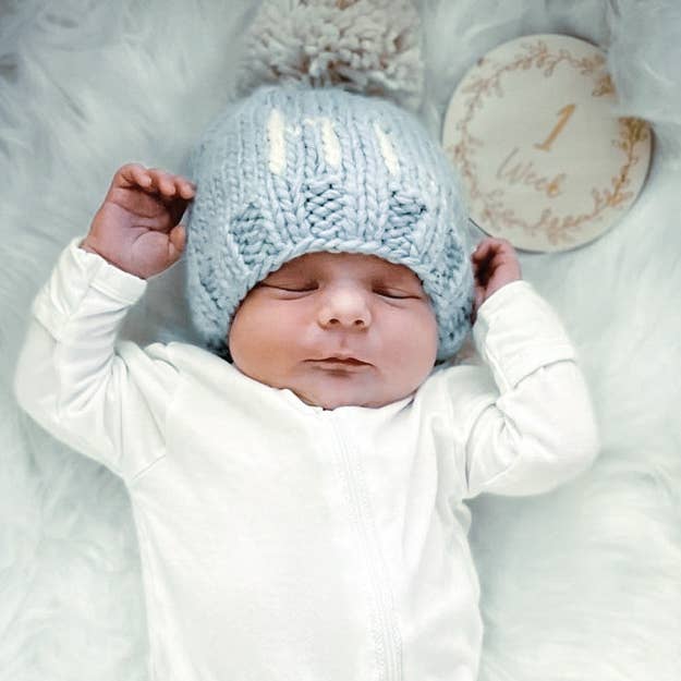 hi. Surf Blue Hand Knit Beanie Hat: S (0-6 months)