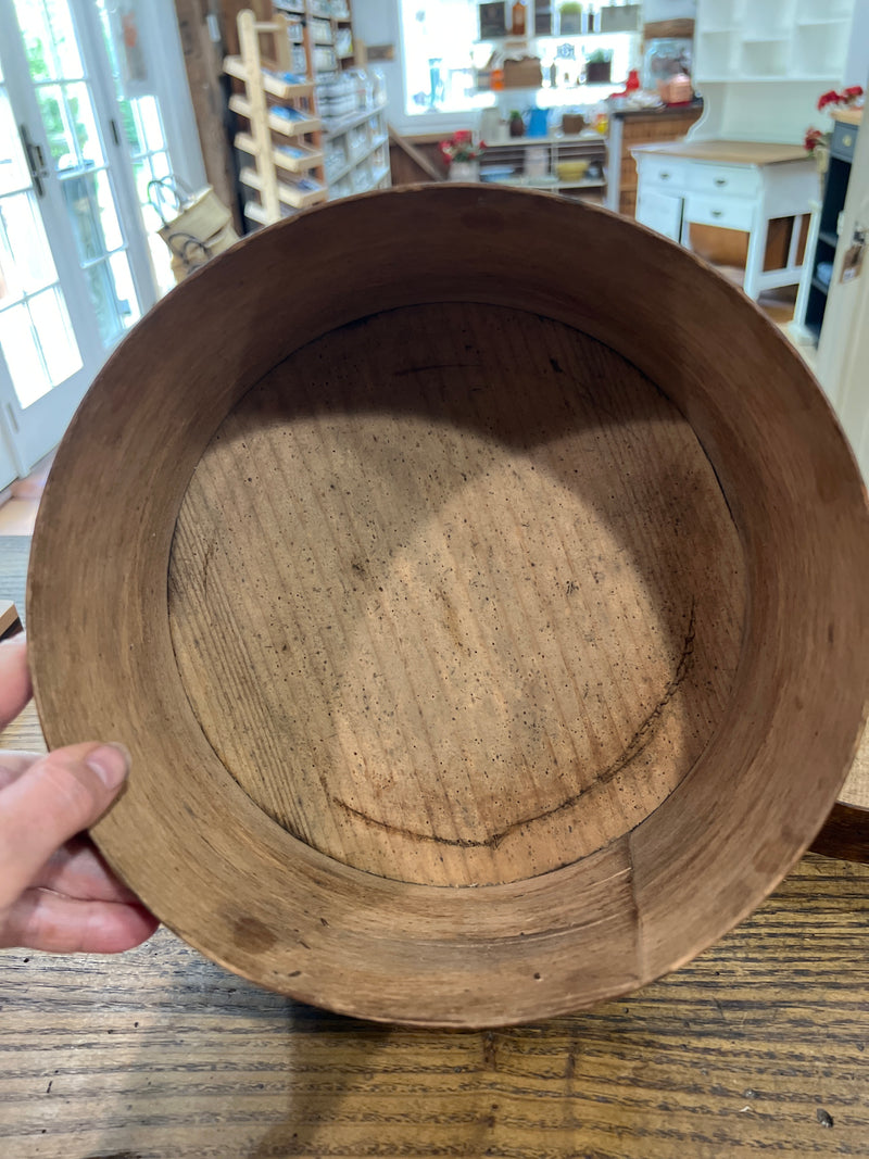 Vintage Round Pantry Box