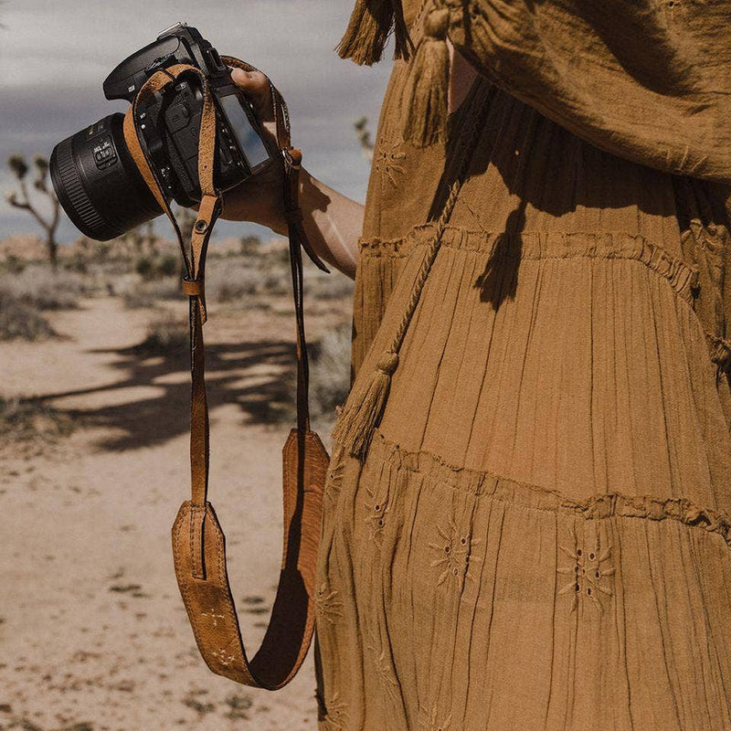 Light Brown Leather Camera Strap: Blonde