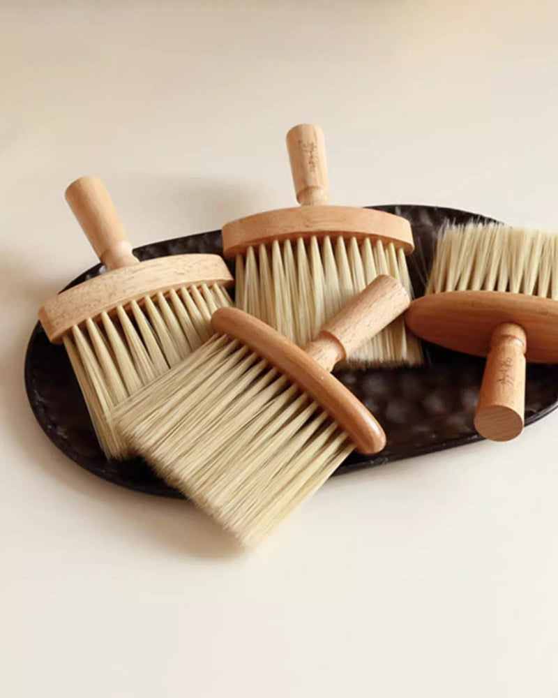 Small Wood Handle Cleaning Brush: B