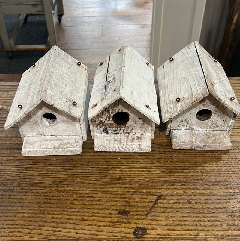 Vintage Reclaimed Wooden Bird Nester l Birdhouse