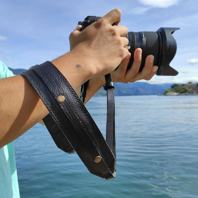Leather Camera Strap: Black