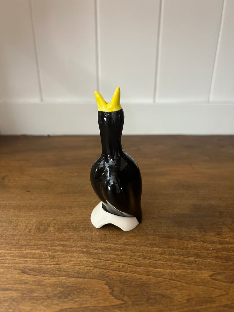 Vintage Black Bird Pie Vent