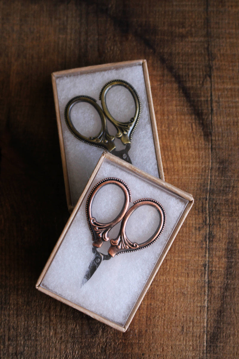 Mini Embroidery Scissor - Antique Gold