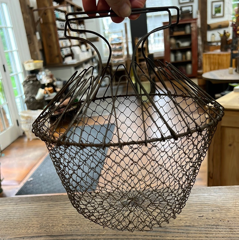 Vintage Collapsible Wire Mesh Egg Basket