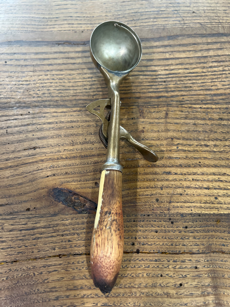 Vintage No. 16 Trojan Ice Cream Scoop Troy, NY