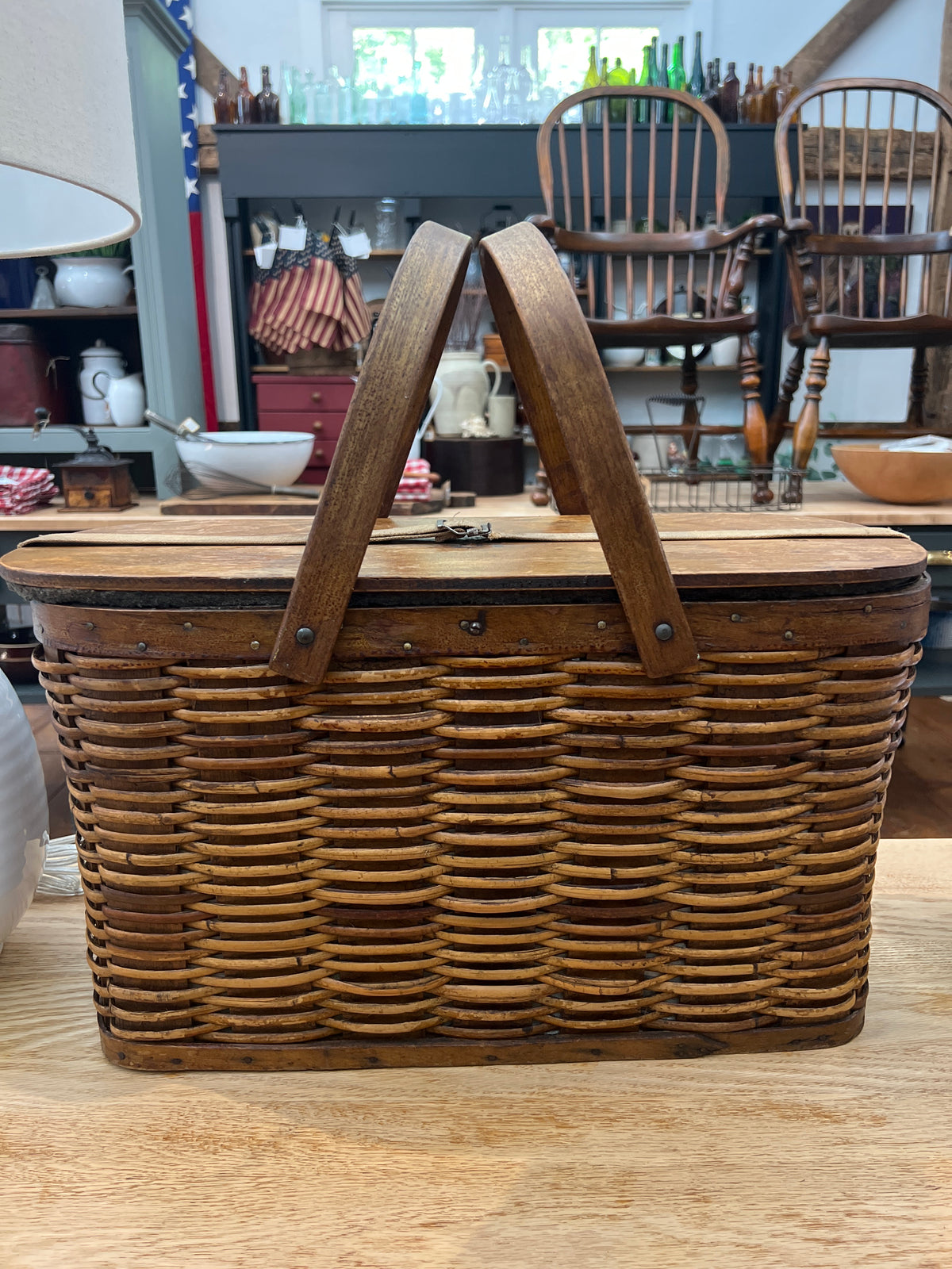 稀少　hawkeye picnic basket Hawkeye Picnic Basket, Burlington Picnic Basket, Vintage Basket