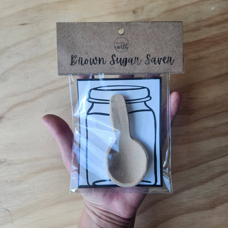 Brown Sugar Saver: Scoop