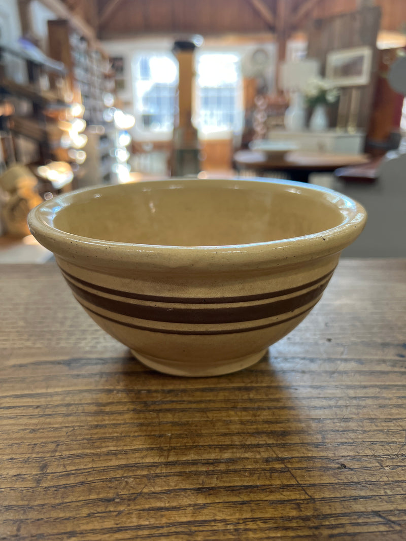 Vintage Robinson Ransbottom YellowWare Triple Brown Banded Mixing 6” Bowl