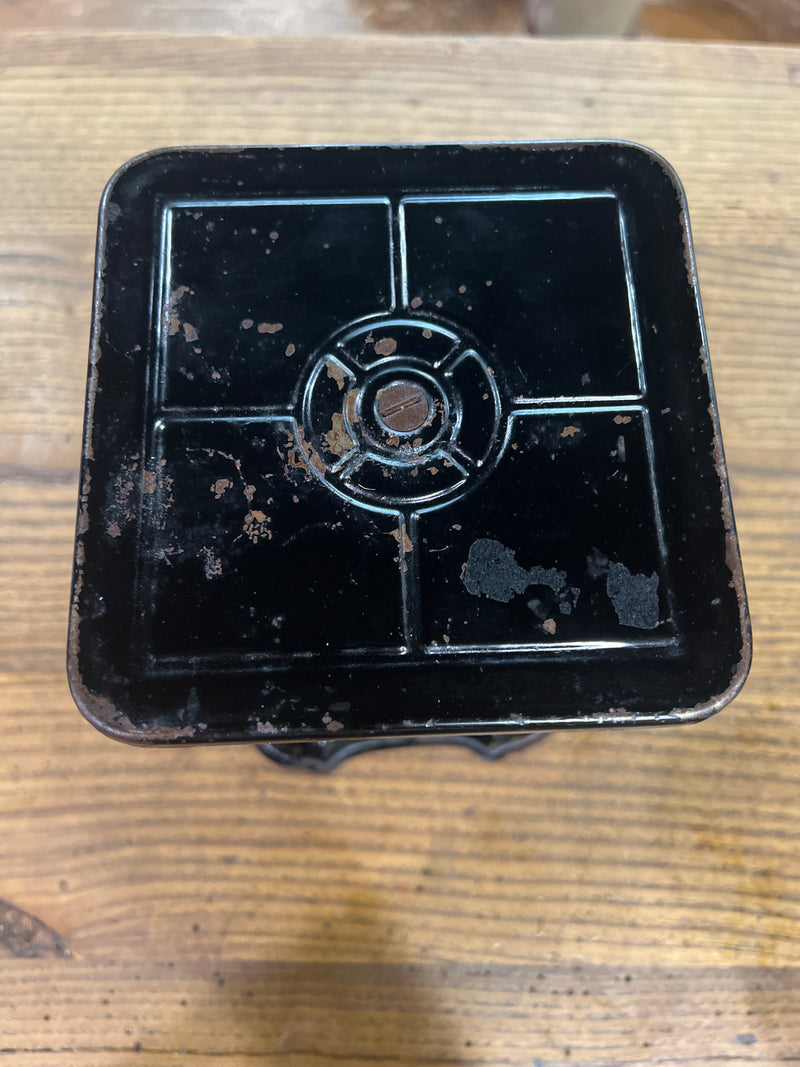 Vintage Fowler + Sellers Company White Plains, NY American Family Scale