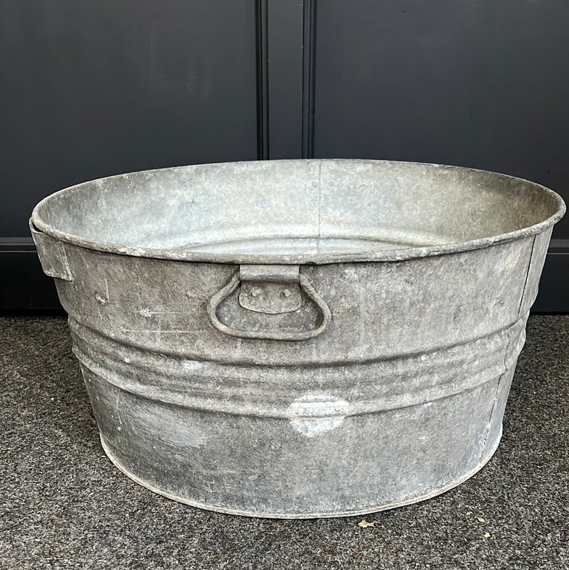 Vintage Galvanized Round Wash Tub with Handles