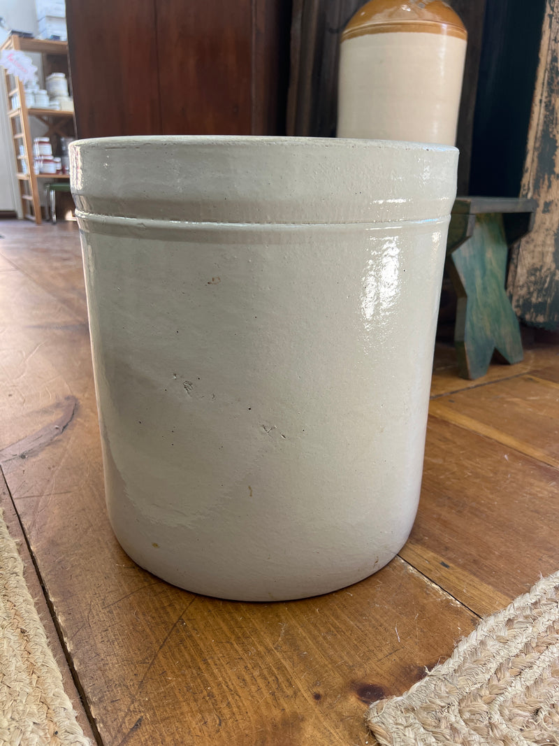 Antique Nelson McCoy Stoneware 6 Gallon Crock