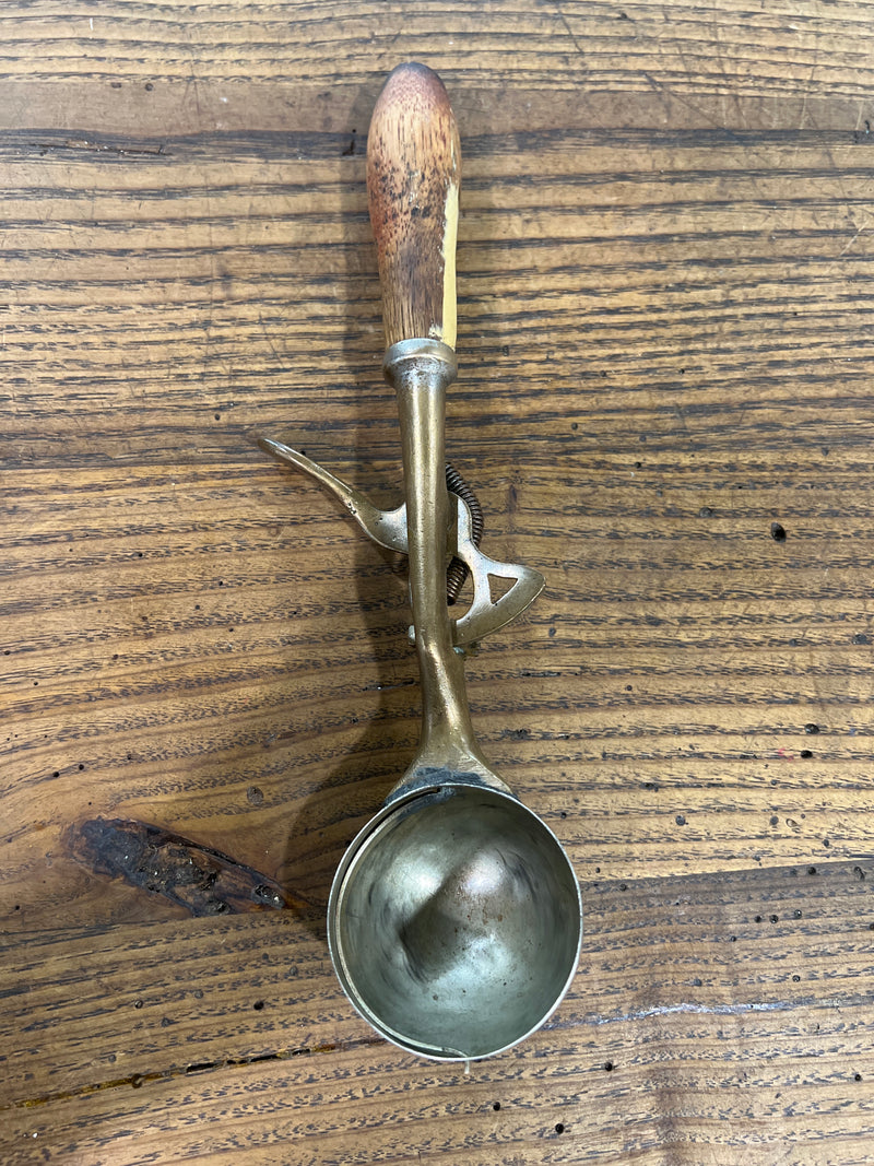 Vintage No. 16 Trojan Ice Cream Scoop Troy, NY