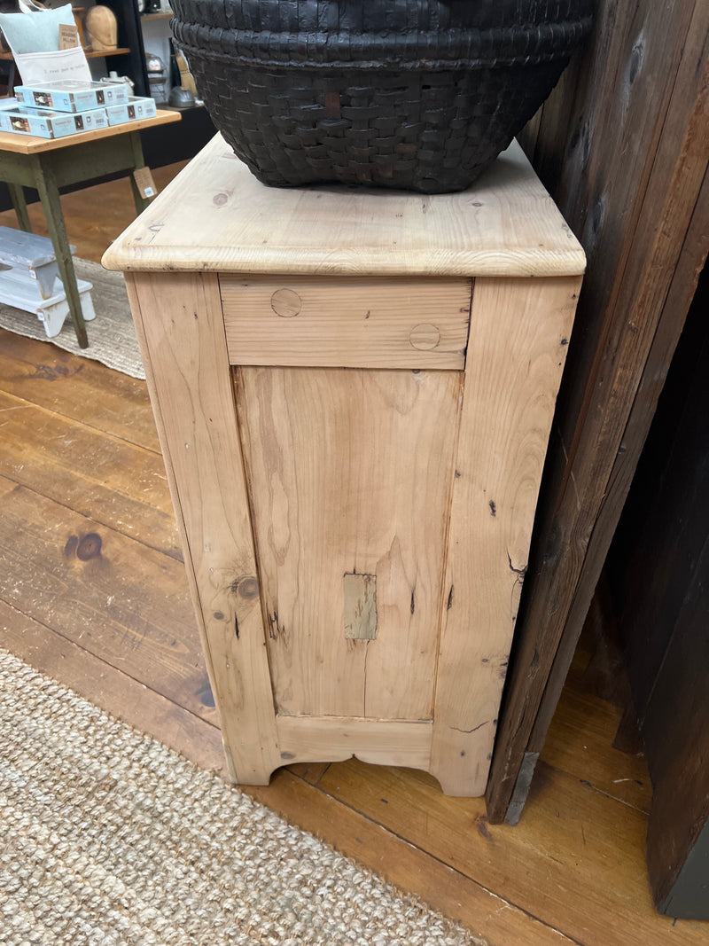 Scrub Pine Dresser - 4 Drawer