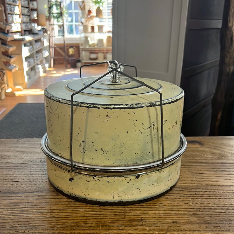 Vintage Metal Stacking Cake/Pie Carrier