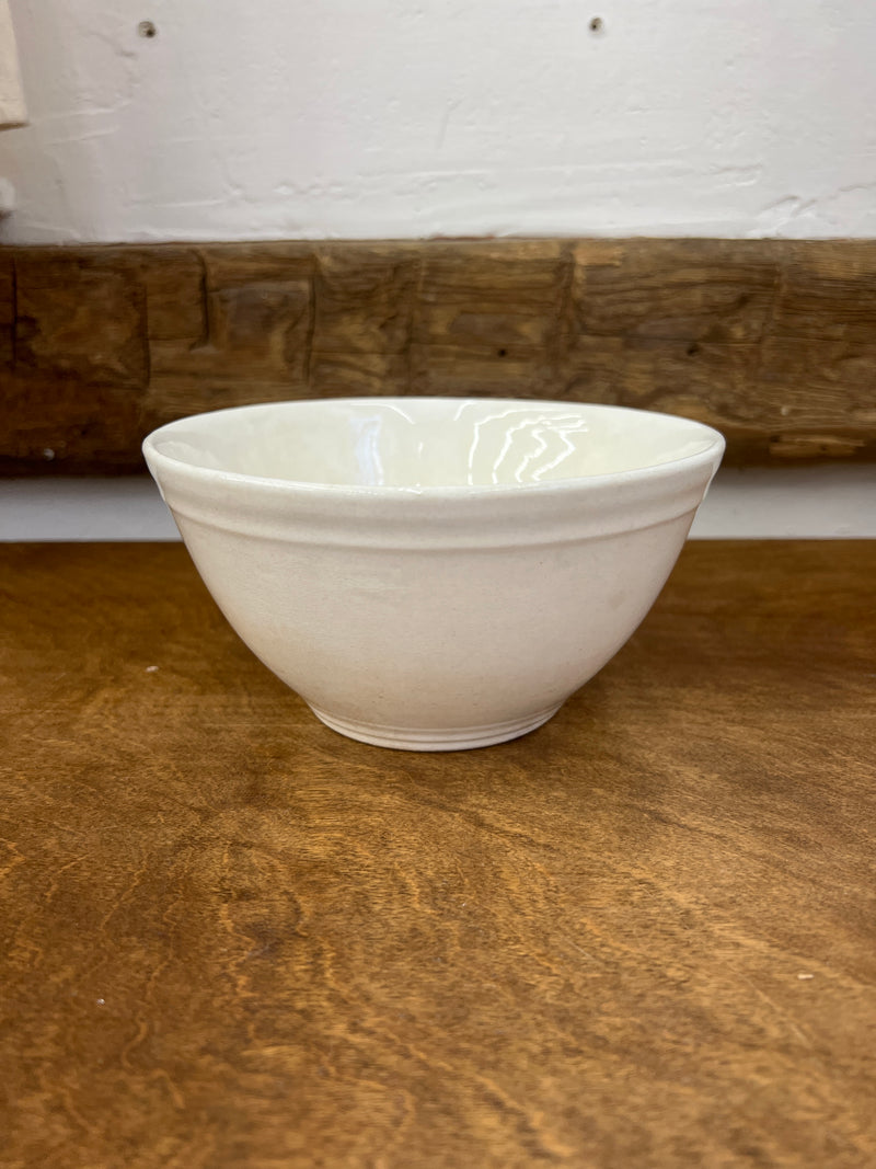 Vintage The Wheeling Pottery Co. Ironstone Bowl