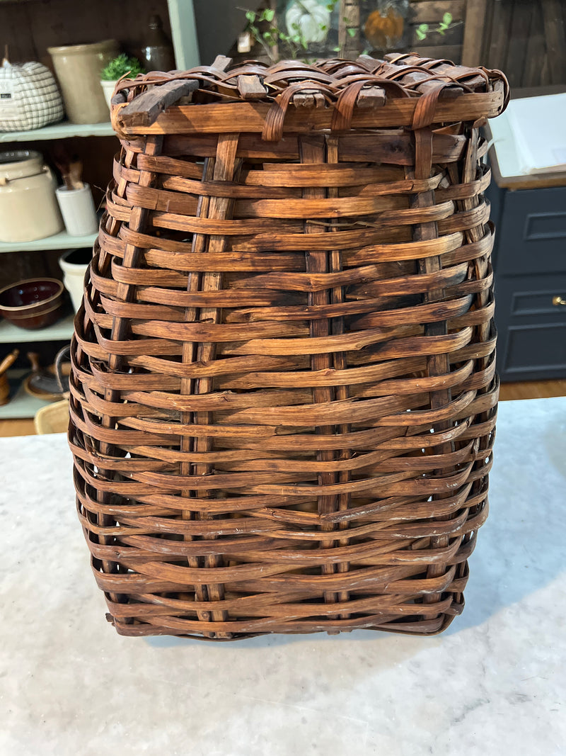 Antique Splint Woven Gathering Basket with Lid