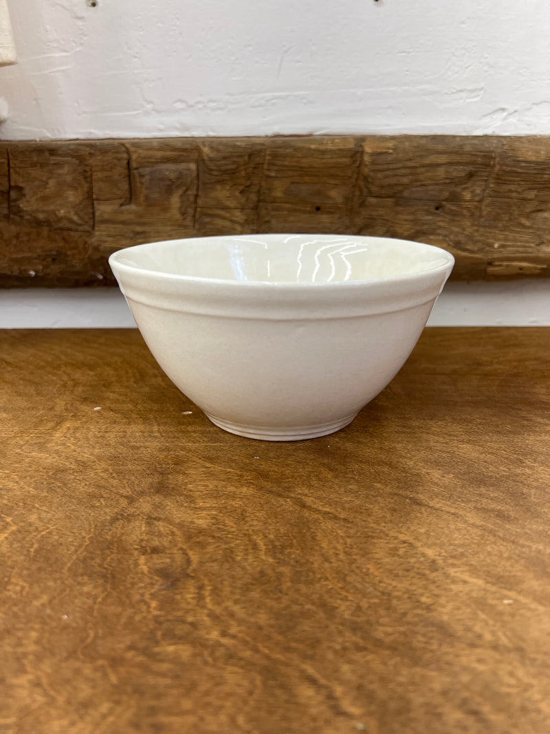 Vintage The Wheeling Pottery Co. Ironstone Bowl