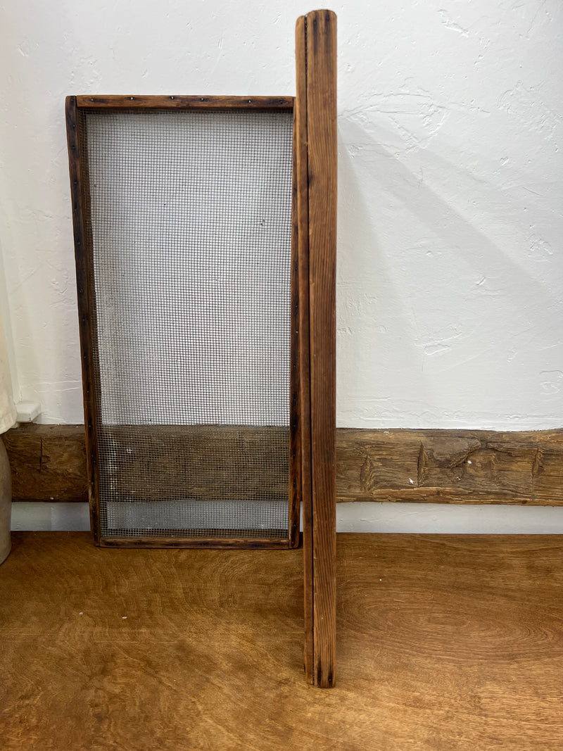 Primitive Mesh Wooden Framed Drying Tray