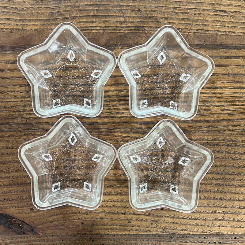 Set of Four Queen Anne Clear Glass Fridge/Oven Mold