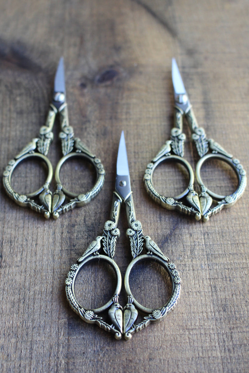 Feathered Friends Scissors : Antique Gold