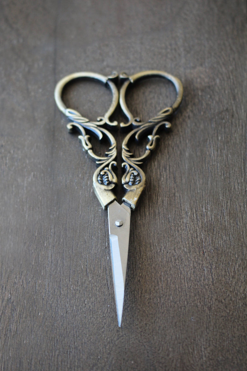 Storybook Scissors : Antique Gold