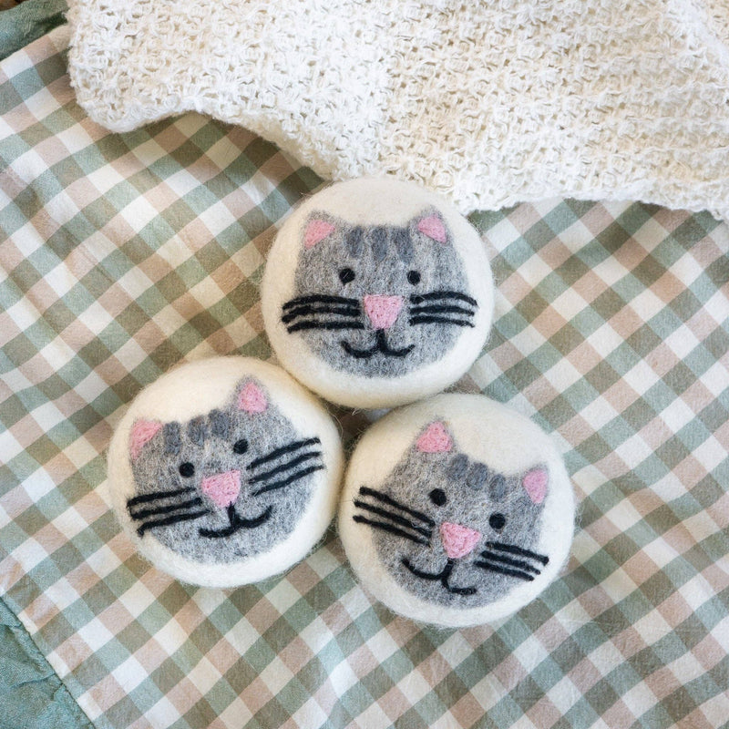 Grey Tabby Cat Dryer Ball
