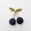 Playful Animal Cherry Brooch: Scarf Bear / One Size