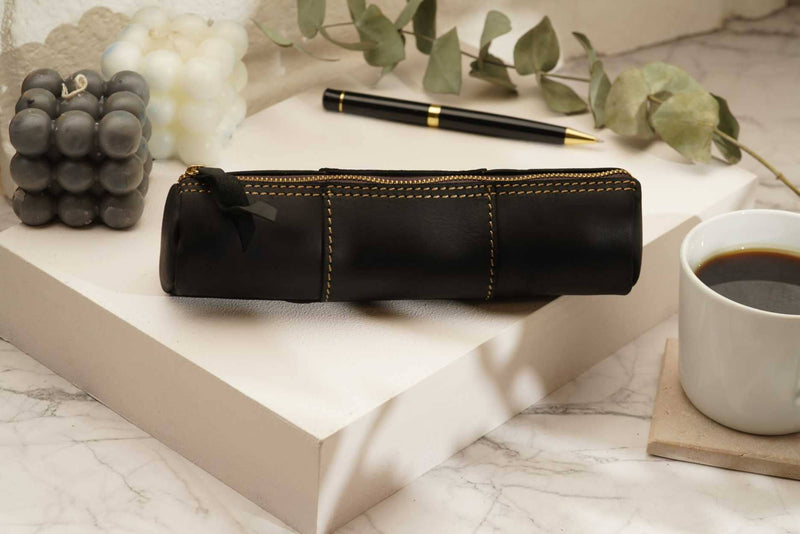 Leather Pencil Case, Make-up Brush Holder, Pen Holder: Dark Brown