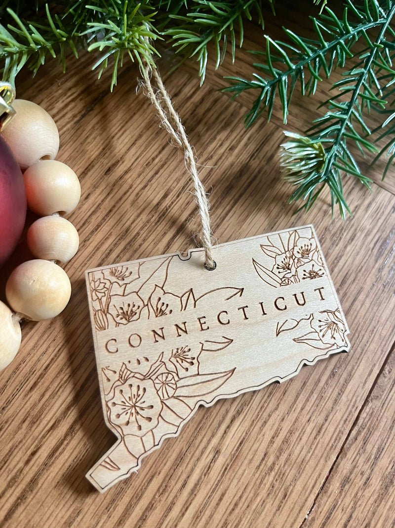 Connecticut Mountain laurel flower wooden Ornament