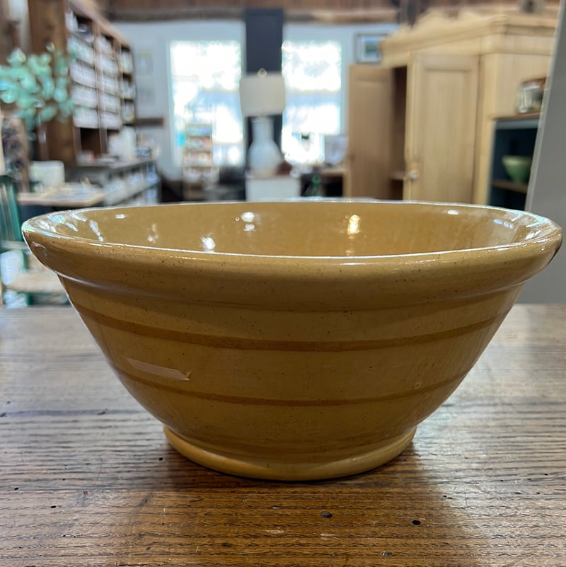 Vermont Mixing Pour Bowl, Stoneware