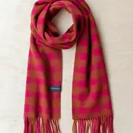 Lambswool Scarf in Magenta Gingham