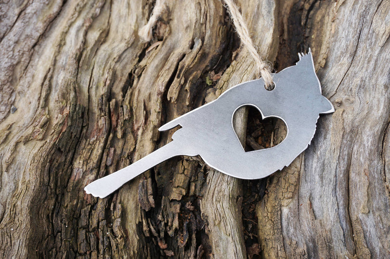Cardinal Ornament with Heart made from Recycled Raw Steel