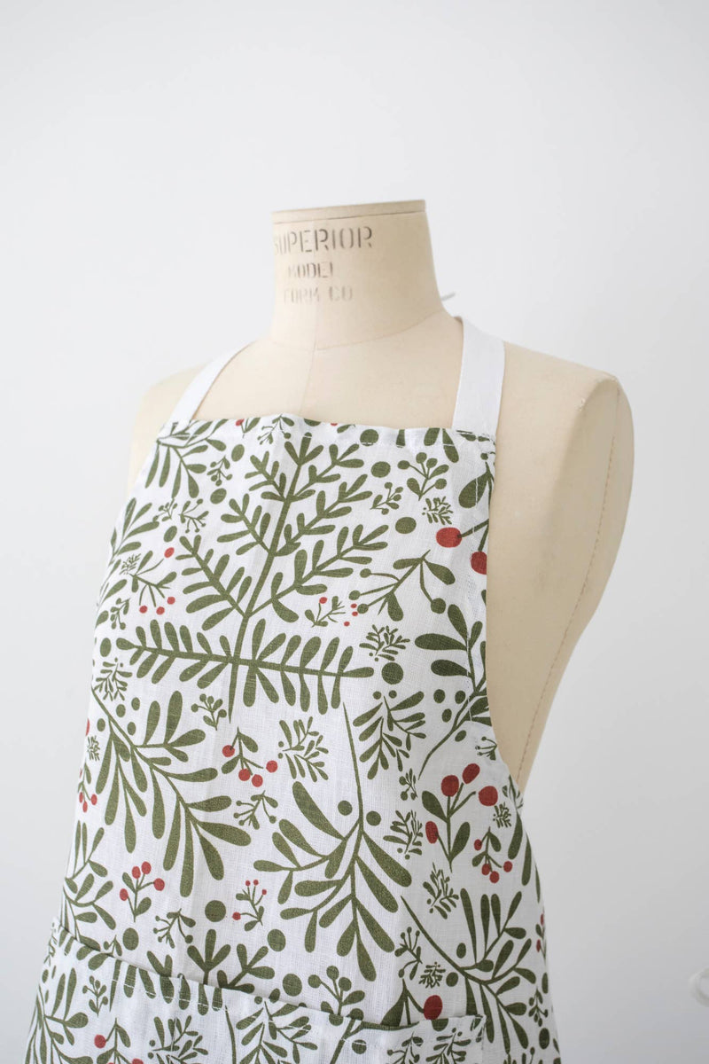 Keepsake Linen Adult Bistro Apron in Holly Berry